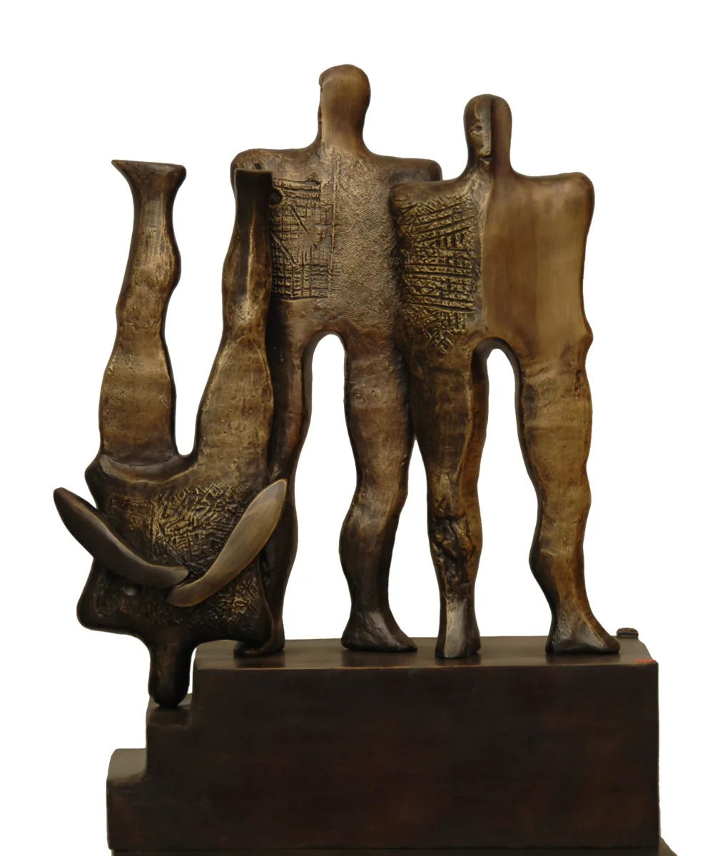 Bronze B23, 2009–2010. Bronze. Bronze of a group of standing figures beside an upturned bull's head, on a stepped wooden base.